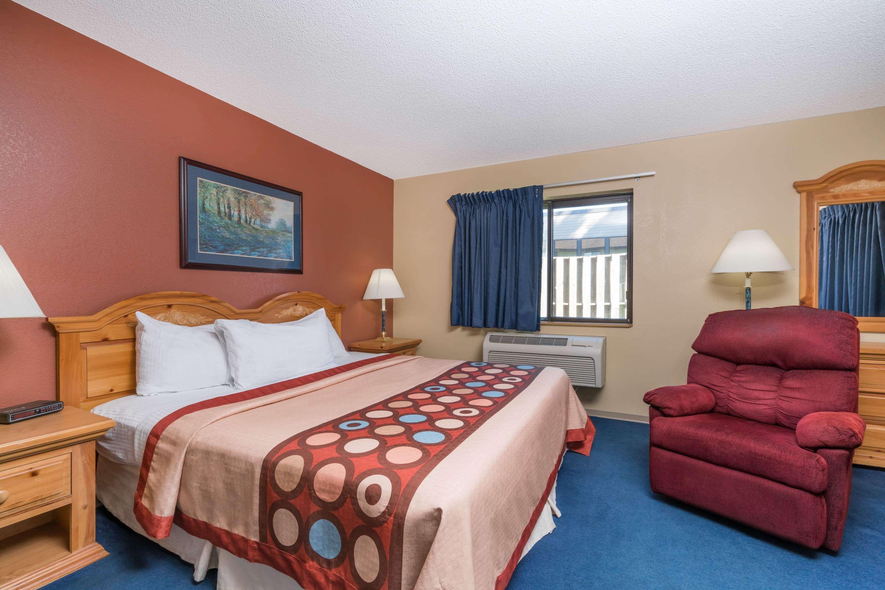 Super 8 By Wyndham Baxter/brainerd Area 2* Baxter
